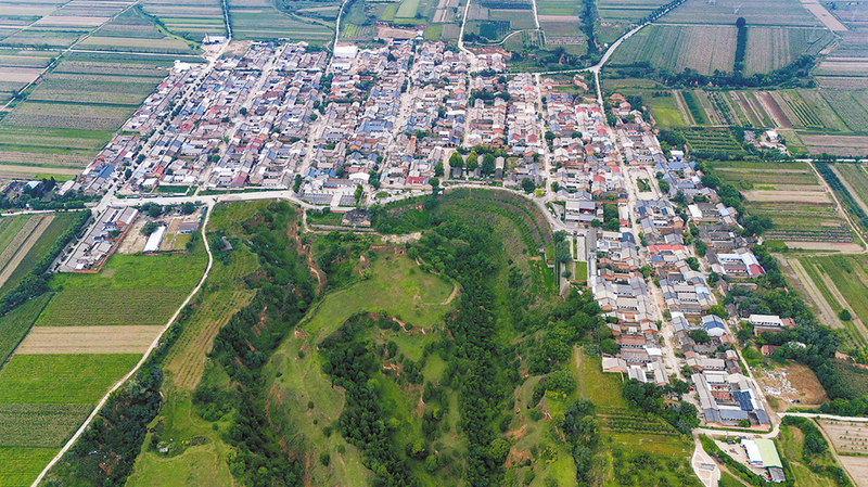 航拍峪渠村.png